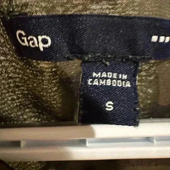 - - Gap Camo Blouse Long Sleeved in size S, Pre-Owned - Picture 4 of 5